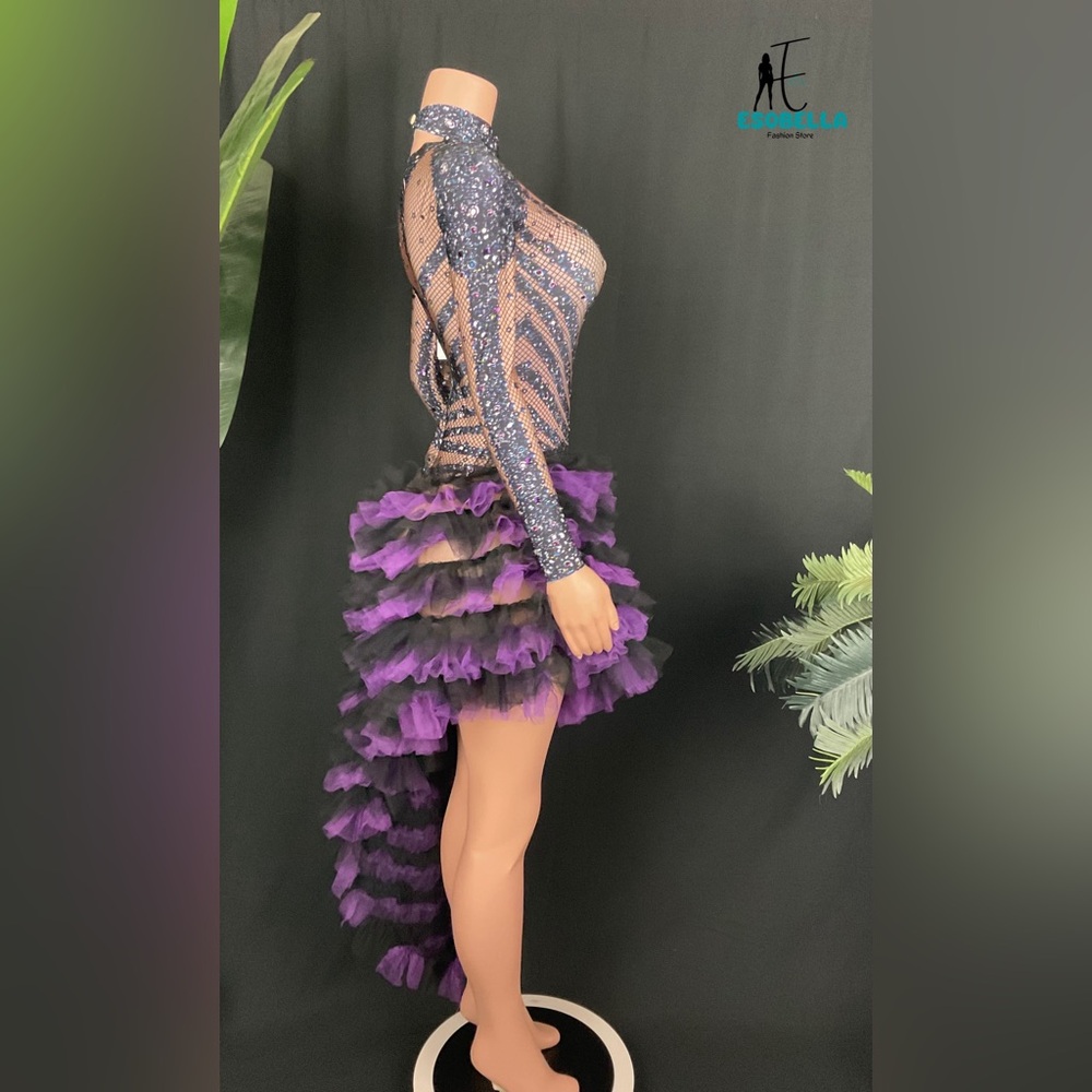 Asymmetric Ruffle Dress - Picture 8 of 9